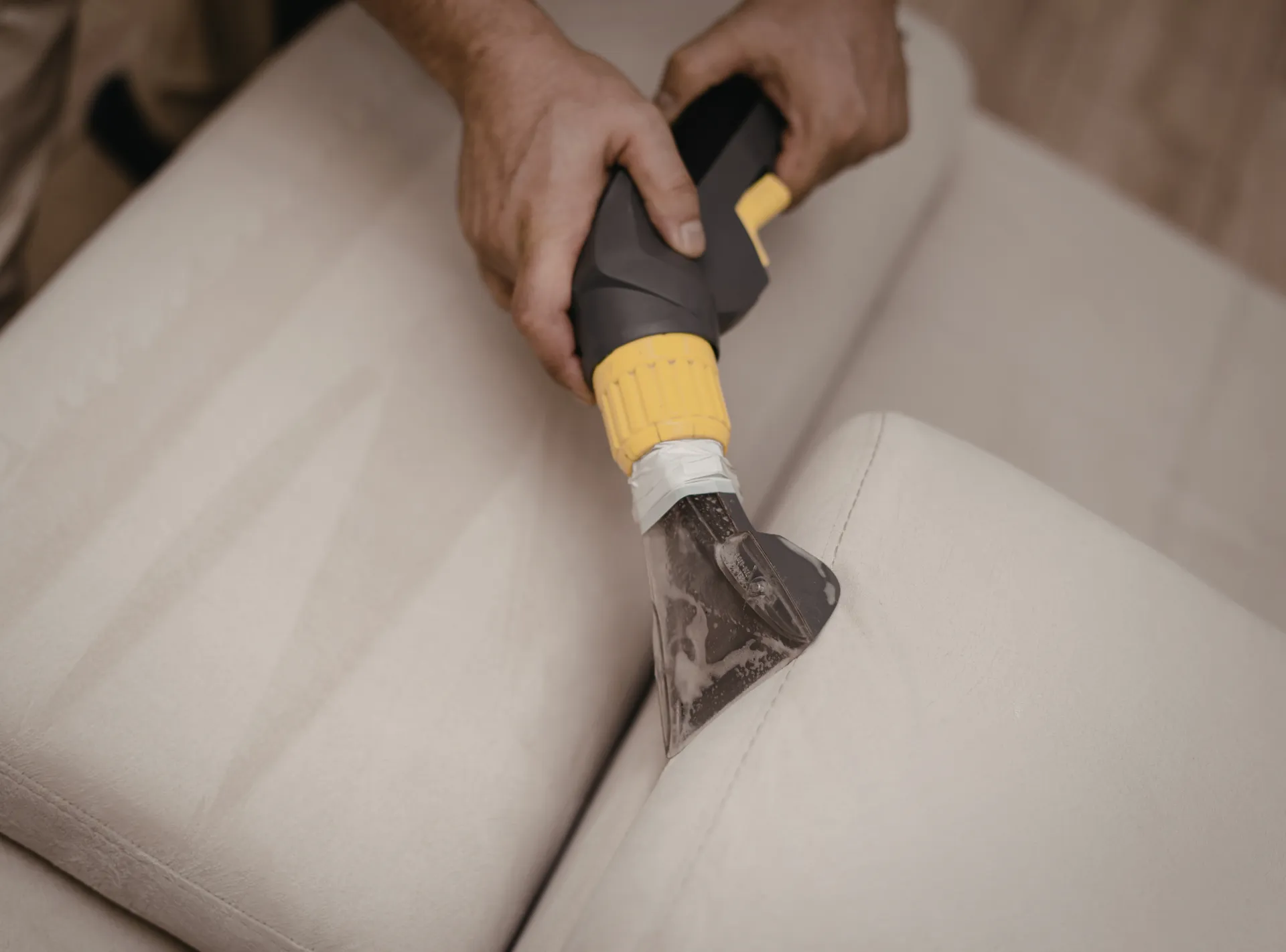 upholstery cleaning Saskatoon